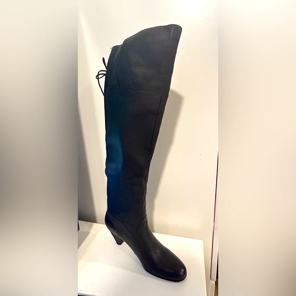 Authentic Colombian Leather Tall Knee-High Black Boots. JES Collection. Size 6
